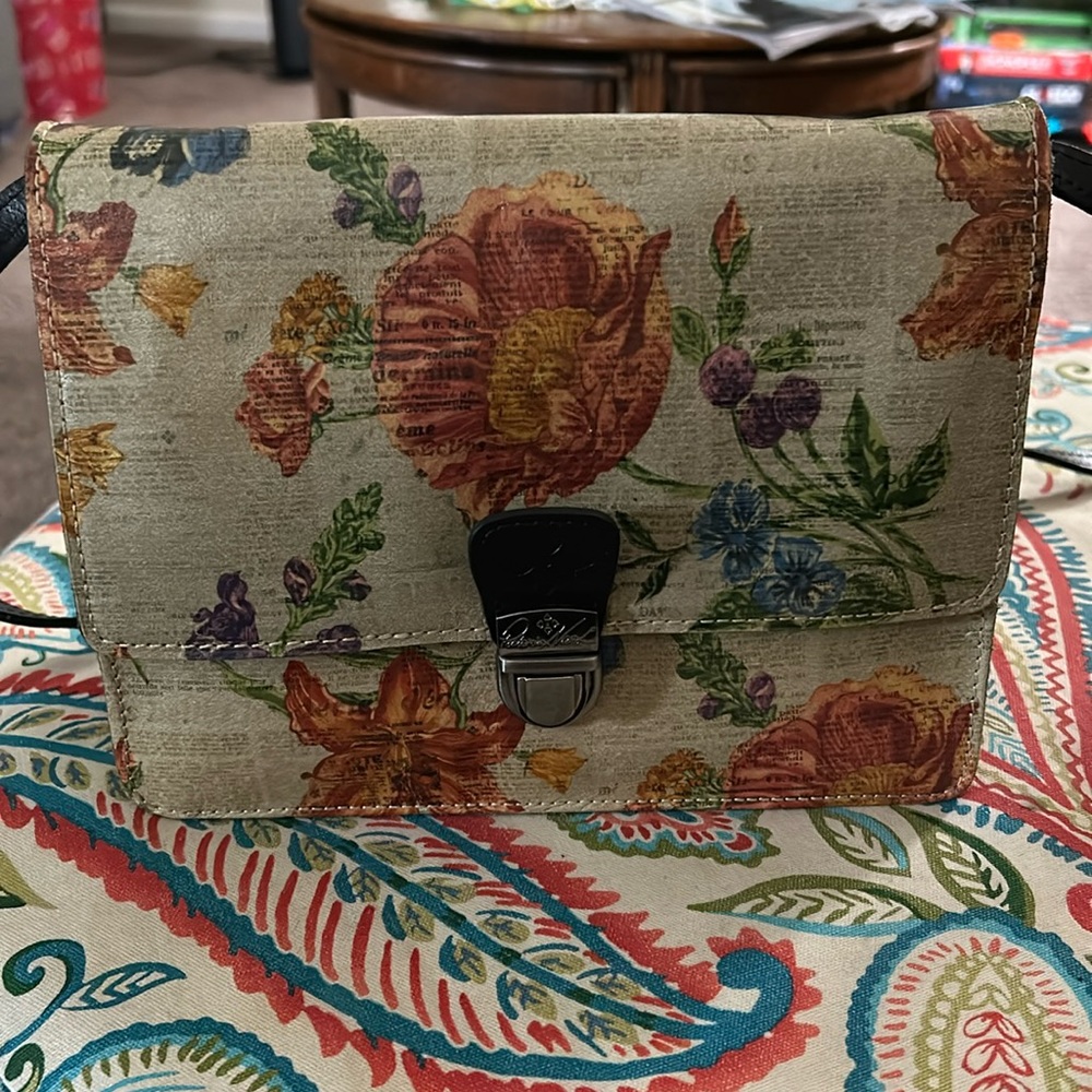 Patricia Nash Laurantina crossbody
